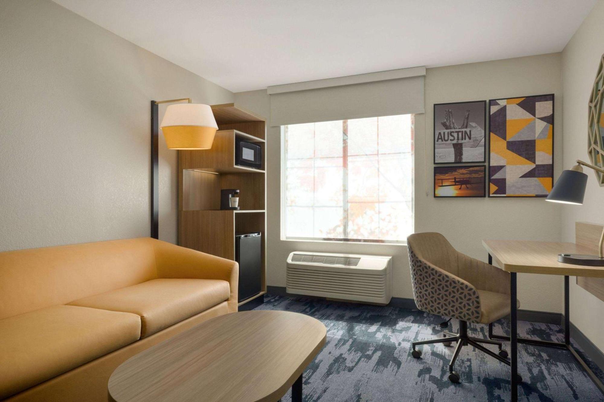 La Quinta By Wyndham Austin Southwest Otel Dış mekan fotoğraf